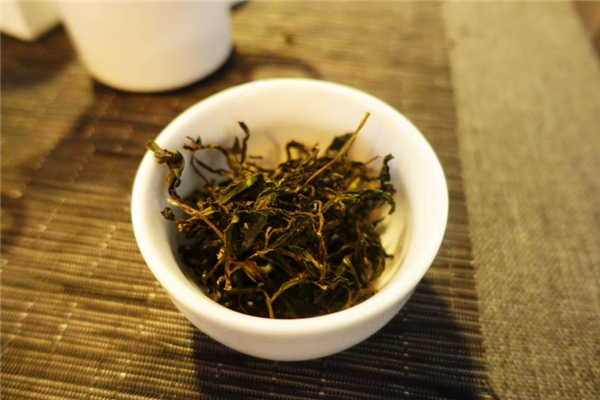 烏龍茶喝了會不會睡不著 烏龍茶不適合哪些人喝 烏龍茶喝了會不會睡不著 烏龍茶不適合哪些人喝