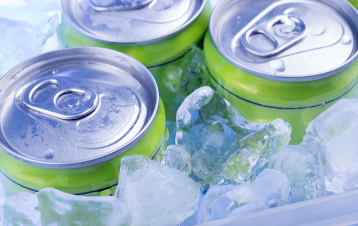 罐裝可樂(lè)多少毫升 罐裝可樂(lè)比瓶裝可樂(lè)好喝