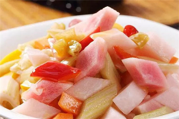 泡菜咸了怎么處理 泡菜咸了加什么可以變淡 泡菜咸了怎么處理 泡菜咸了加什么可以變淡