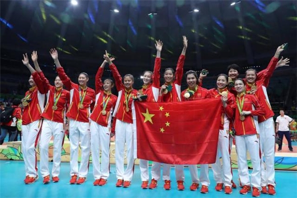 中國(guó)代表團(tuán)入場(chǎng)時(shí)觀眾高喊加油 東京奧運(yùn)會(huì)中國(guó)代表團(tuán)多少人