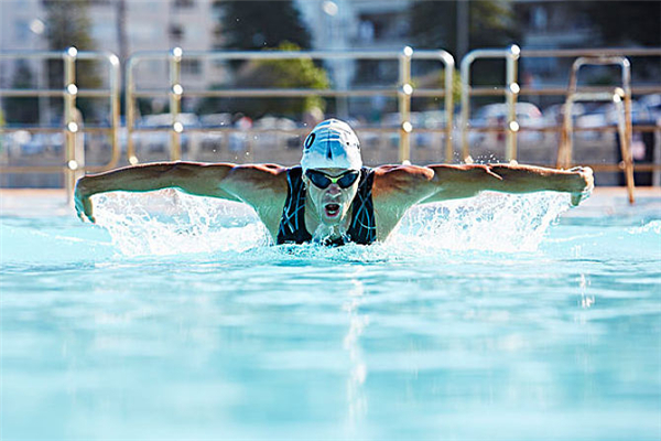 張雨霏獲女子100米蝶泳銀牌 蝶泳怎么游不累 張雨霏獲女子100米蝶泳銀牌 蝶泳怎么游不累