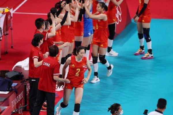 中國女排東京奧運(yùn)首秀 首戰(zhàn)0:3告負(fù)土耳其 中國女排東京奧運(yùn)首秀 首戰(zhàn)0:3告負(fù)土耳其