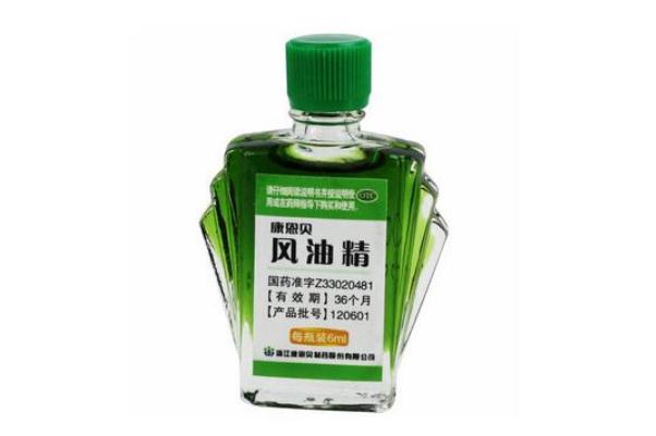 風油精要涂在哪里可以緩解睡意 風油精的妙用 風油精要涂在哪里可以緩解睡意 風油精的妙用