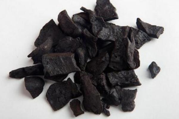 何首烏會導(dǎo)致肝損傷嗎 何首烏會長成人形嗎 何首烏會導(dǎo)致肝損傷嗎 何首烏會長成人形嗎