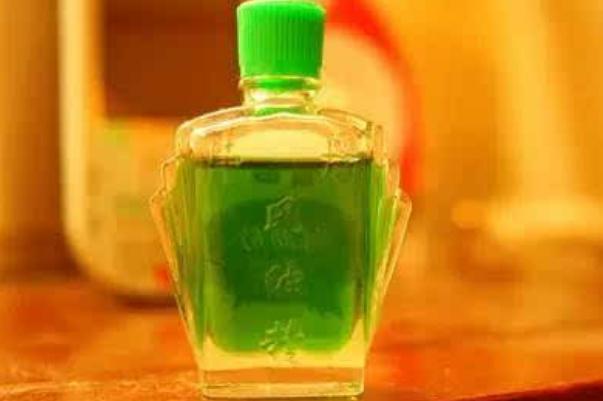 風(fēng)油精對(duì)嬰兒有影響嗎 風(fēng)油精嬰兒可以用嗎 風(fēng)油精對(duì)嬰兒有影響嗎 風(fēng)油精嬰兒可以用嗎