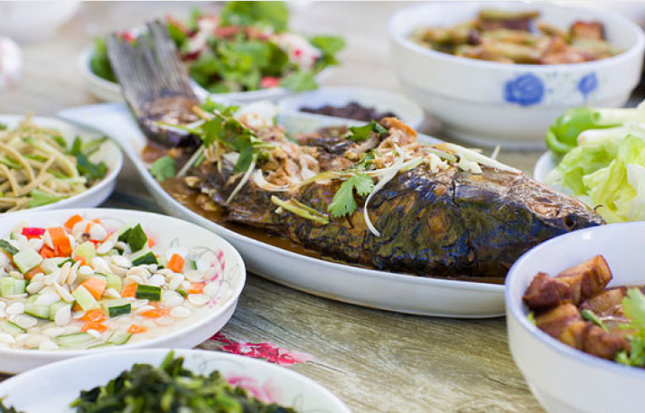 煮熟的魚(yú)可以隔夜吃嗎 煮熟的魚(yú)在常溫下能放多久 煮熟的魚(yú)可以隔夜吃嗎 煮熟的魚(yú)在常溫下能放多久