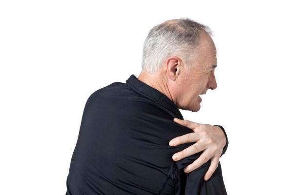 肩周炎要忌口嗎 肩周炎要?jiǎng)邮中g(shù)嗎 肩周炎要忌口嗎 肩周炎要?jiǎng)邮中g(shù)嗎