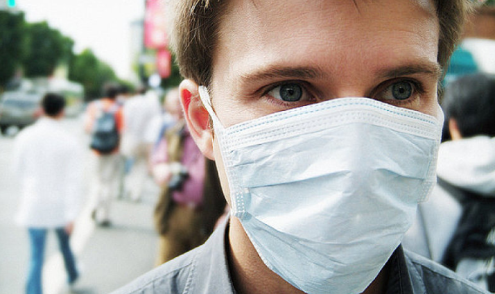 曬出口罩印子怎么去除 一次性口罩漏水好還是不漏水好 曬出口罩印子怎么去除 一次性口罩漏水好還是不漏水好