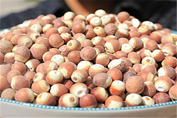 芡實(shí)味道刺鼻是什么原因 芡實(shí)聞起來什么味道的 芡實(shí)味道刺鼻是什么原因 芡實(shí)聞起來什么味道的