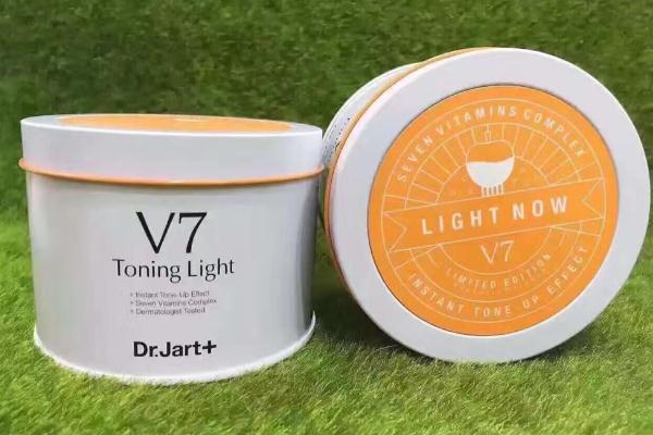 素顏霜對皮膚傷害大嗎 素顏霜對皮膚有什么影響 素顏霜對皮膚傷害大嗎 素顏霜對皮膚有什么影響