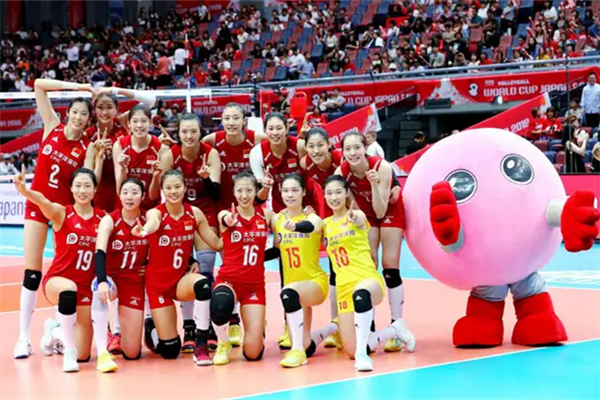 郎平回應(yīng)不再執(zhí)教 中國女排輝煌戰(zhàn)績(jī)