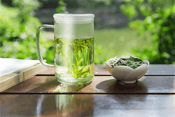 西湖龍井可以沖泡幾次 西湖龍井可以冷泡嗎 西湖龍井可以沖泡幾次 西湖龍井可以冷泡嗎