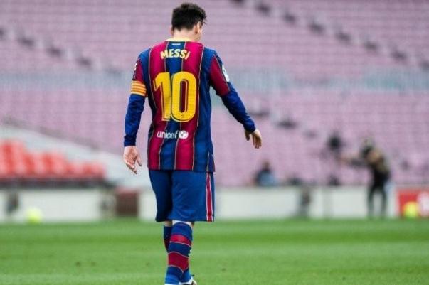 梅西離開(kāi)巴薩 踢足球的好處和壞處 梅西離開(kāi)巴薩 踢足球的好處和壞處