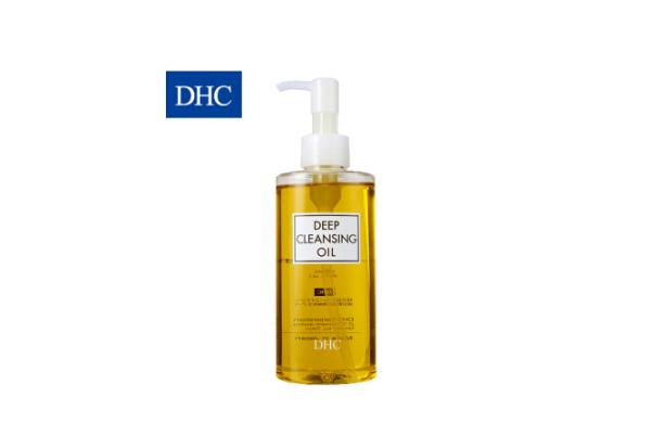 用卸妝油還需要用洗面奶嗎 用卸妝油會(huì)導(dǎo)致長痘嗎 用卸妝油還需要用洗面奶嗎 用卸妝油會(huì)導(dǎo)致長痘嗎