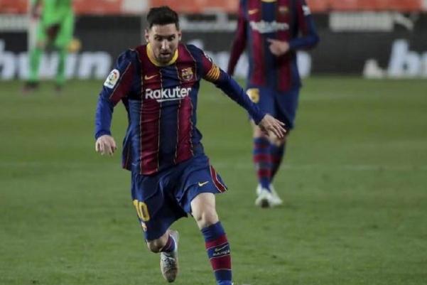 梅西離開(kāi)巴薩 踢足球的好處和壞處 梅西離開(kāi)巴薩 踢足球的好處和壞處