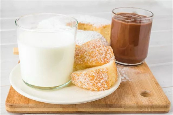 羊奶會(huì)導(dǎo)致腹瀉嗎 喝羊奶注意事項(xiàng) 羊奶會(huì)導(dǎo)致腹瀉嗎 喝羊奶注意事項(xiàng)