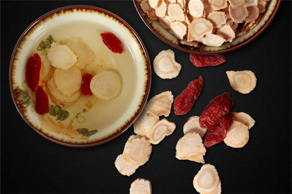 西洋參茶可以每天喝嗎 西洋參茶一次放幾片 西洋參茶可以每天喝嗎 西洋參茶一次放幾片