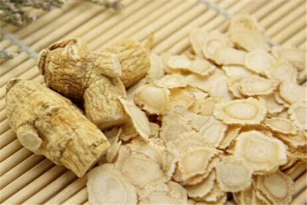 西洋參茶經(jīng)期能喝嗎 喝西洋參茶會(huì)影響月經(jīng)嗎 西洋參茶經(jīng)期能喝嗎 喝西洋參茶會(huì)影響月經(jīng)嗎