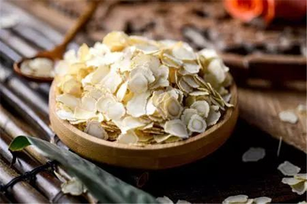 西洋參茶晚上可以喝嗎 西洋參茶喝了會(huì)失眠嗎 西洋參茶晚上可以喝嗎 西洋參茶喝了會(huì)失眠嗎