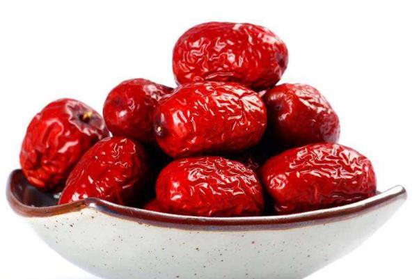 紅棗是補血還是活血 紅棗是冬棗曬干的嗎 紅棗是補血還是活血 紅棗是冬棗曬干的嗎