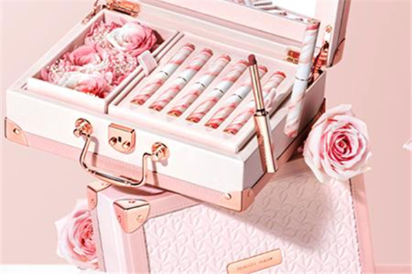 完美日記永生花禮盒多少錢 完美日記永生花禮盒怎么樣 完美日記永生花禮盒多少錢 完美日記永生花禮盒怎么樣