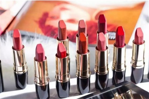 完美日記口紅適合黑皮的色號(hào) 完美日記口紅哪個(gè)適合黃皮