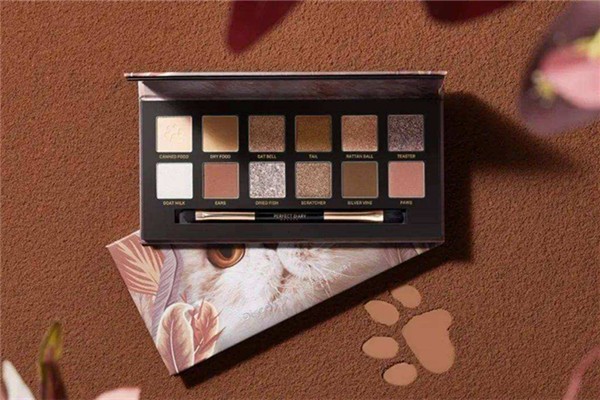 完美日記哪個眼影盤值得入手 完美日記哪個眼影盤最好看 完美日記哪個眼影盤值得入手 完美日記哪個眼影盤最好看