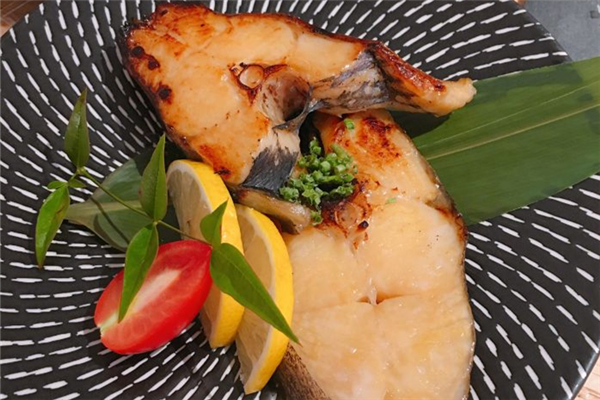 鱈魚(yú)含嘌呤高嗎 鱈魚(yú)痛風(fēng)病人可以吃嗎