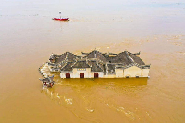 湖北居民自述家人被洪水沖走 洪水來了如何逃生 湖北居民自述家人被洪水沖走 洪水來了如何逃生