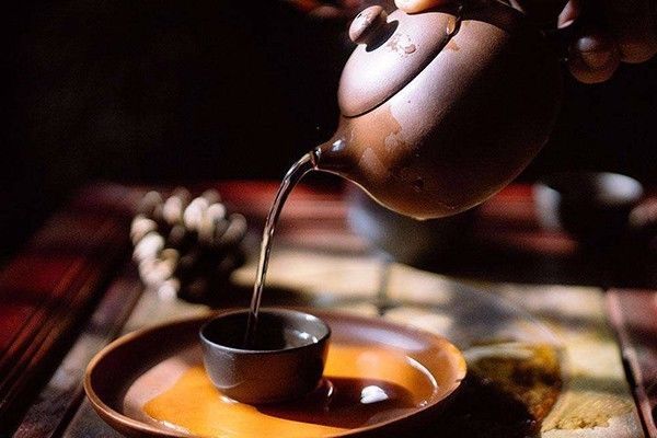 老人長期喝濃茶致重度貧血 喝濃茶有什么危害 老人長期喝濃茶致重度貧血 喝濃茶有什么危害