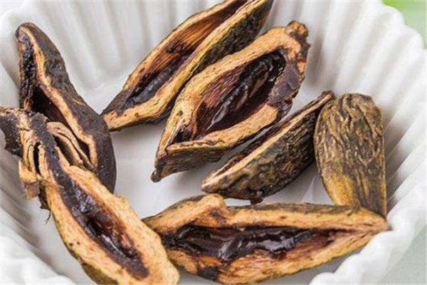 檳榔會(huì)導(dǎo)致尿酸高嗎 檳榔痛風(fēng)患者能不能吃 檳榔會(huì)導(dǎo)致尿酸高嗎 檳榔痛風(fēng)患者能不能吃