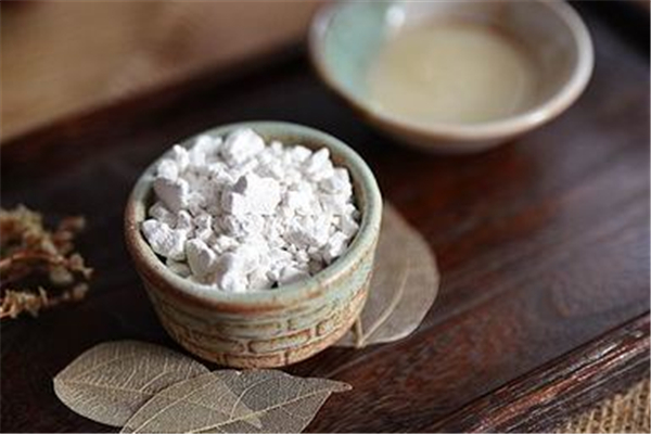 葛根粉可以美容祛斑嗎 葛根粉女性長期吃有什么好處 葛根粉可以美容祛斑嗎 葛根粉女性長期吃有什么好處