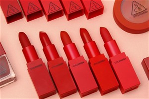 3ce口紅必買色號 3ce口紅什么檔次的 3ce口紅必買色號 3ce口紅什么檔次的