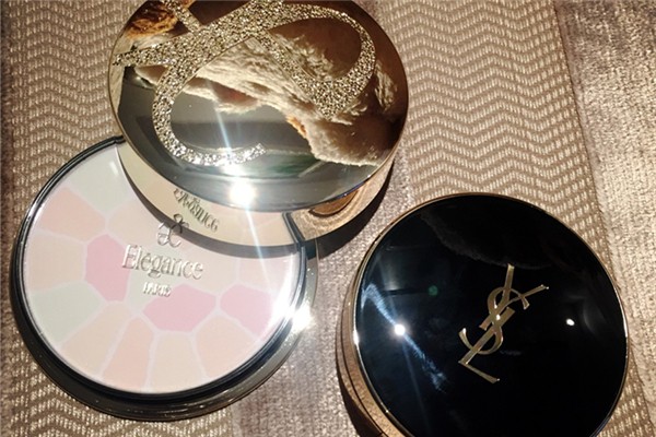 e大餅買(mǎi)家庭裝還是便攜裝 e大餅買(mǎi)哪個(gè)色號(hào)最好看