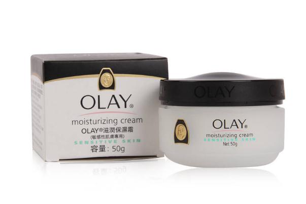 用保濕霜臉刺痛是怎么回事 用保濕霜后可以直接用隔離嗎 用保濕霜臉刺痛是怎么回事 用保濕霜后可以直接用隔離嗎