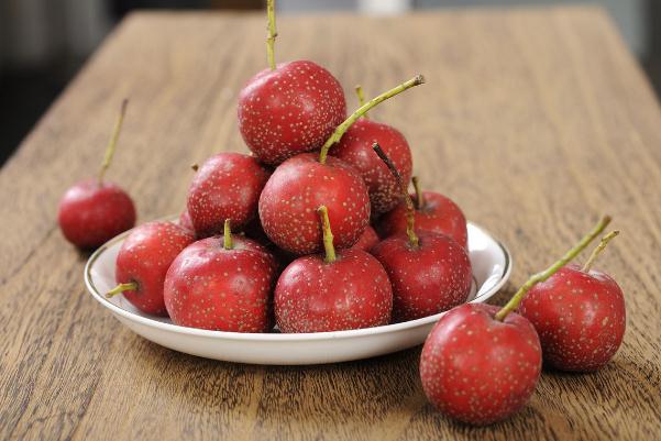 山楂可以降血壓嗎 山楂對膽結(jié)石有好處嗎 山楂可以降血壓嗎 山楂對膽結(jié)石有好處嗎