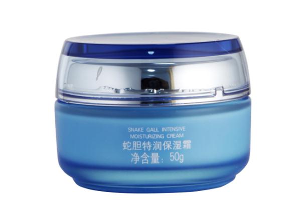 用保濕霜臉刺痛是怎么回事 用保濕霜后可以直接用隔離嗎 用保濕霜臉刺痛是怎么回事 用保濕霜后可以直接用隔離嗎