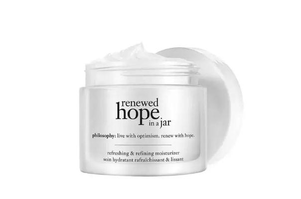 保濕霜對皮膚的好處 保濕霜對青春痘有什么作用 保濕霜對皮膚的好處 保濕霜對青春痘有什么作用