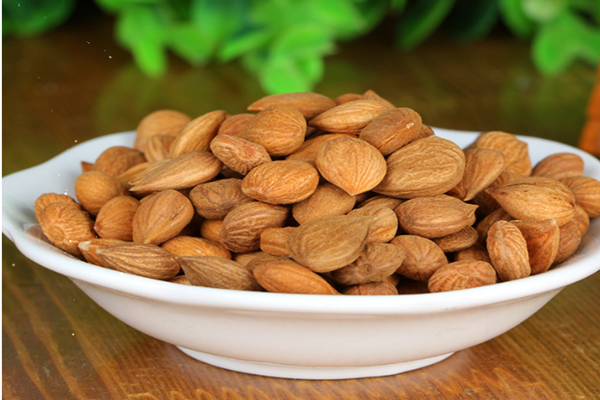 苦杏仁適合什么人吃 ?苦杏仁的禁忌 苦杏仁適合什么人吃 ?苦杏仁的禁忌