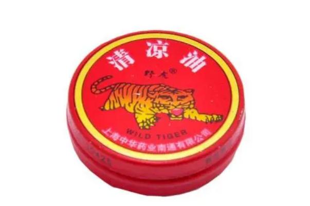 清涼油有什么副作用 清涼油有驅(qū)蚊效果嗎 清涼油有什么副作用 清涼油有驅(qū)蚊效果嗎