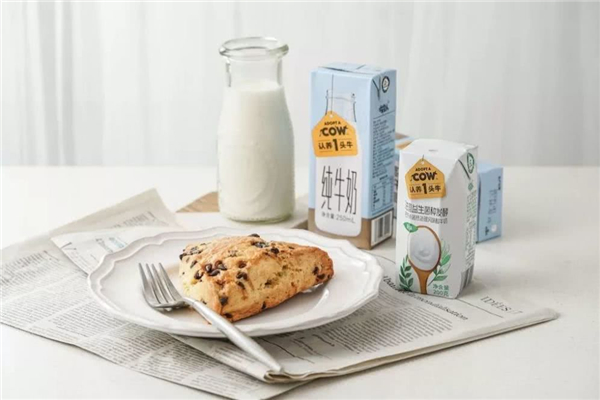 認養(yǎng)一頭牛寶寶能喝嗎 認養(yǎng)一頭牛多大寶寶能喝 認養(yǎng)一頭牛寶寶能喝嗎 認養(yǎng)一頭牛多大寶寶能喝