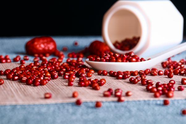 紅豆會(huì)上火嗎 紅豆會(huì)過(guò)敏嗎 紅豆會(huì)上火嗎 紅豆會(huì)過(guò)敏嗎