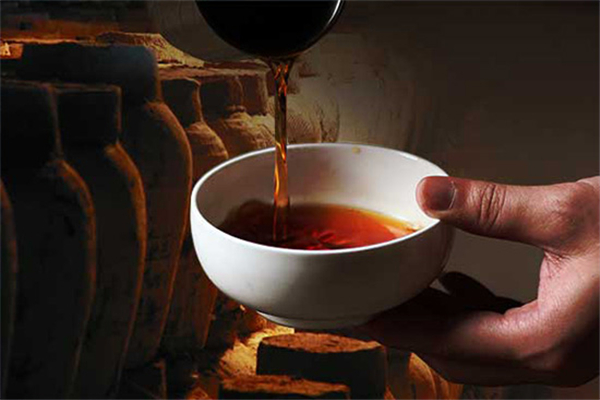 黃酒是用什么材料釀造的 黃酒的釀造方法 黃酒是用什么材料釀造的 黃酒的釀造方法