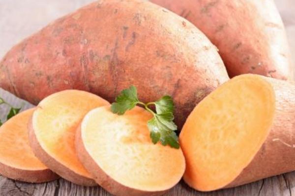 吃紅薯有助于排便嗎 生的紅薯排便效果會更好 吃紅薯有助于排便嗎 生的紅薯排便效果會更好