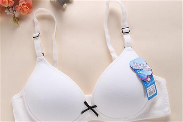 內(nèi)衣空杯是什么原因 內(nèi)衣空杯了怎么補(bǔ)救 內(nèi)衣空杯是什么原因 內(nèi)衣空杯了怎么補(bǔ)救