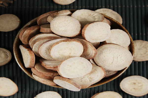 白芍孕婦可以吃嗎 白芍適合什么人吃 白芍孕婦可以吃嗎 白芍適合什么人吃