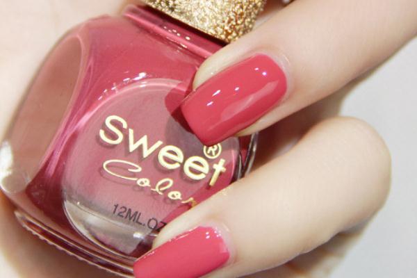 指甲油怎么才能快速的干 指甲油弄衣服上怎么洗 指甲油怎么才能快速的干 指甲油弄衣服上怎么洗