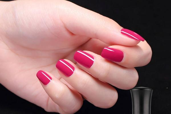 涂指甲油會不會得灰指甲 涂指甲油會影響指甲生長嗎 涂指甲油會不會得灰指甲 涂指甲油會影響指甲生長嗎