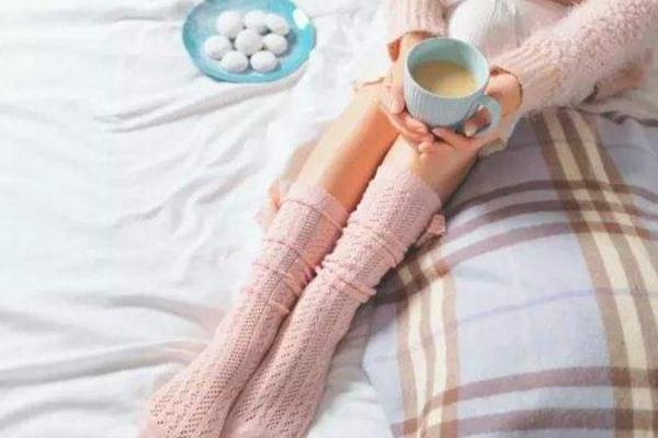 手腳冰涼是氣血不足嗎 手腳冰涼有刺痛感怎么處理 手腳冰涼是氣血不足嗎 手腳冰涼有刺痛感怎么處理