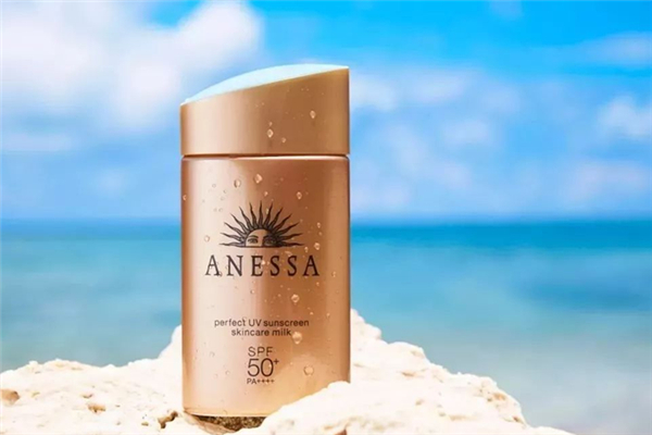 秋季防曬的重要性 秋季防曬霜哪款好用 秋季防曬的重要性 秋季防曬霜哪款好用